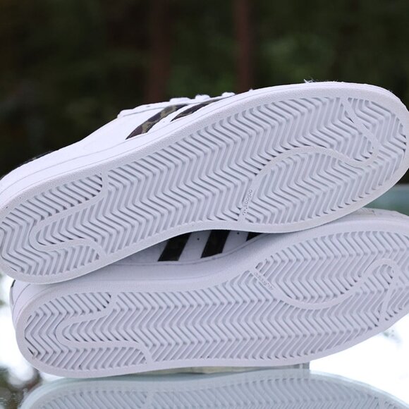 adidas gazelle silver green womens WB Superstar Croc Embossed  La Garonne